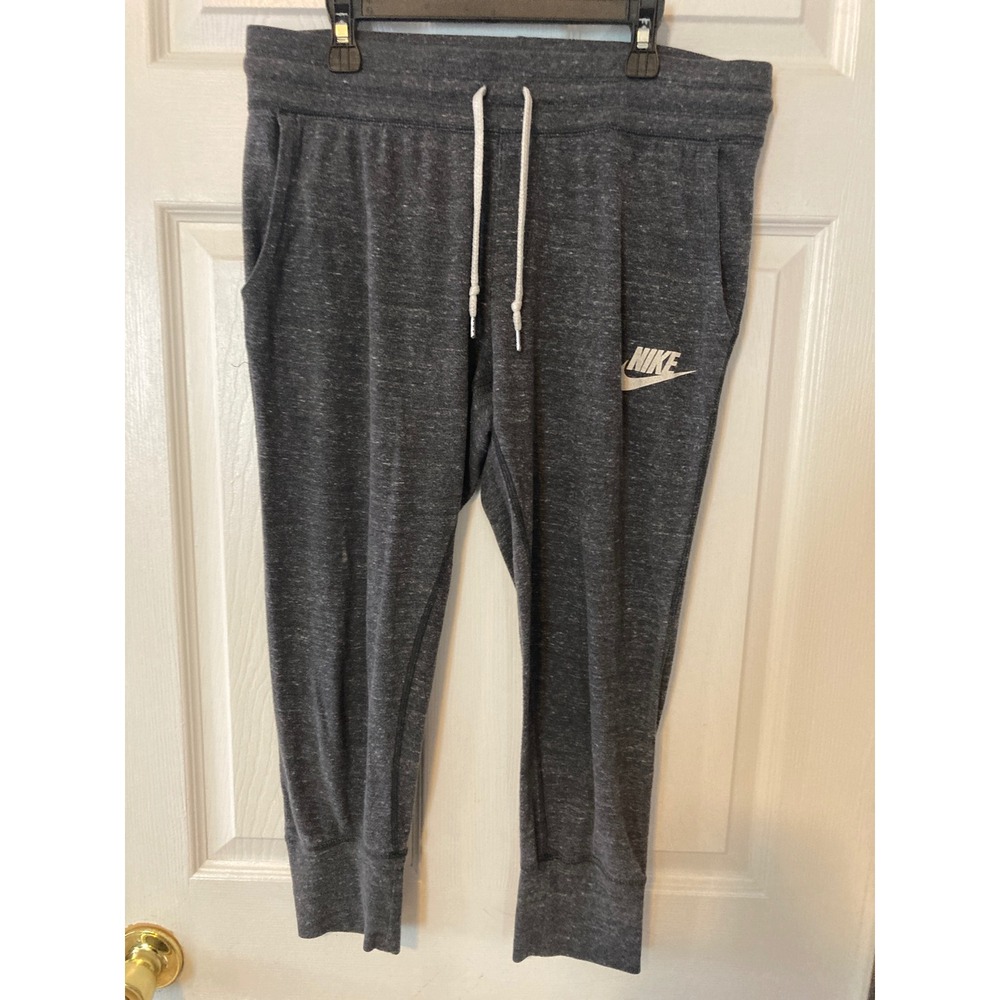 Nike Sportswear Gym Vintage Capri Joggers Charcoal Gray Heathered Pants Medium